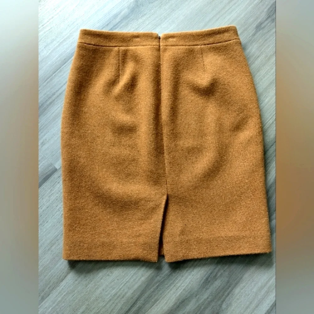 J. CREW WOOL BLEND PENCIL SKIRT